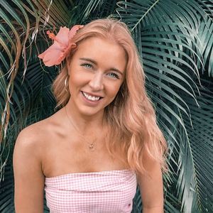 Meet your Posher, Lexie